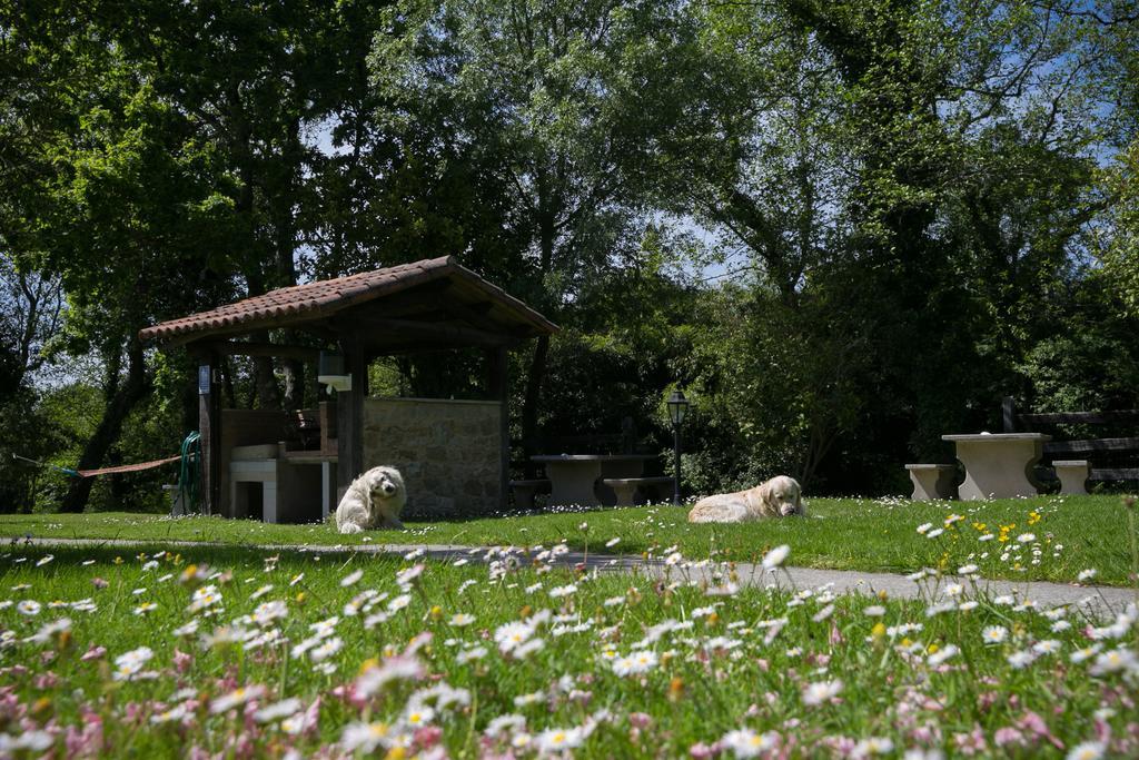 Affittacamere Aldea Os Muinos As Mirans Esterno foto